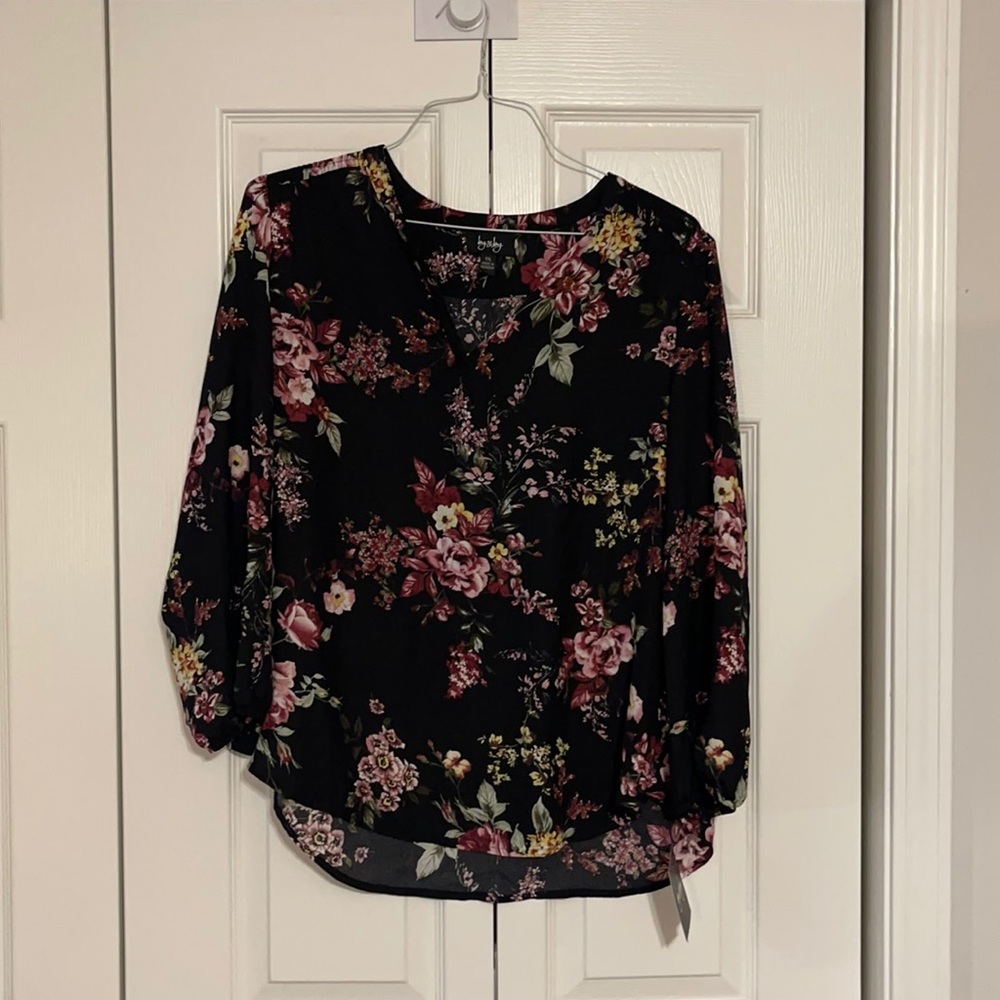 by & by floral blouse